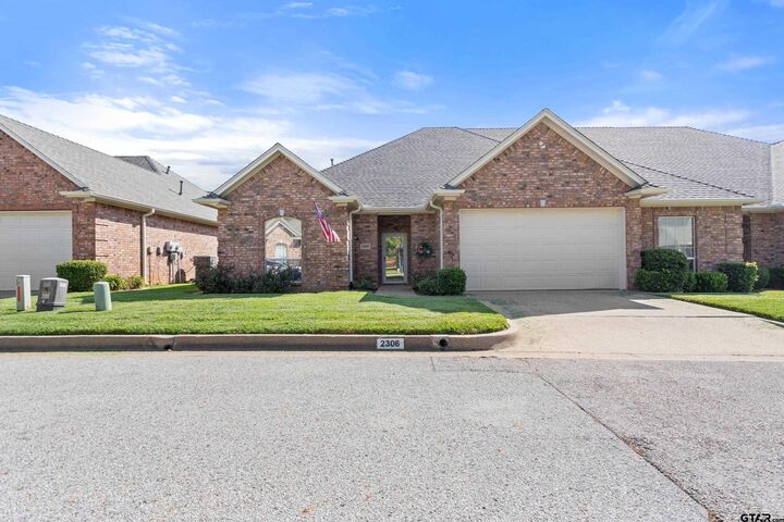 Property Photo:  2306 Homestead Ln  TX 75701 