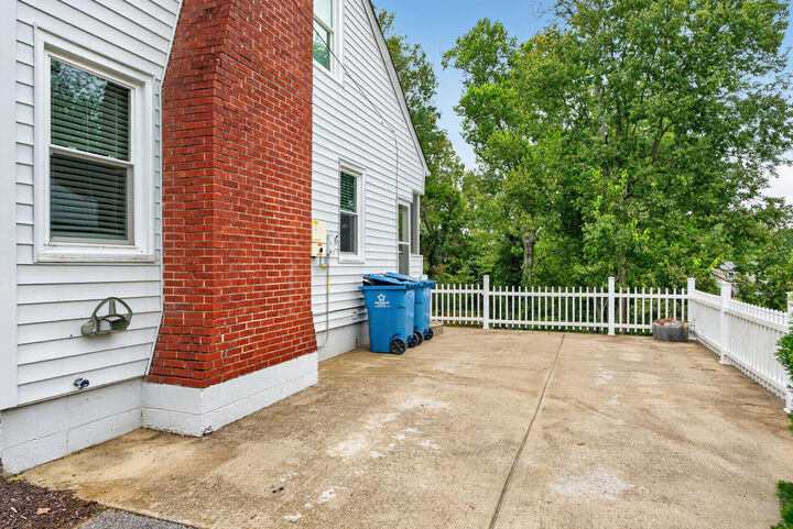 Property Photo: 835 Crosshill Road KY 40422