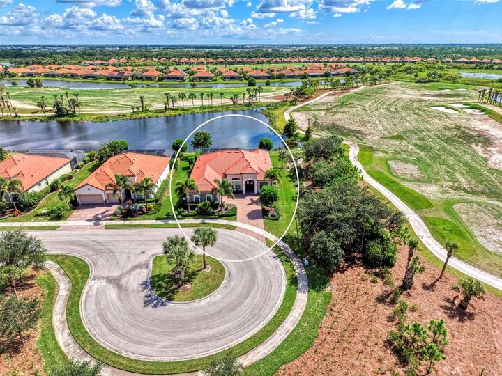 Property Photo:  10800 Whisk Fern Drive  FL 34293 