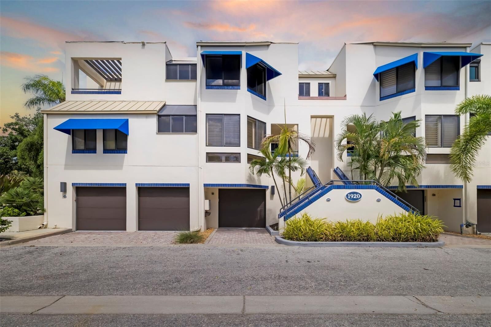 Property Photo:  1920 Harbourside Drive 1003  FL 34228 