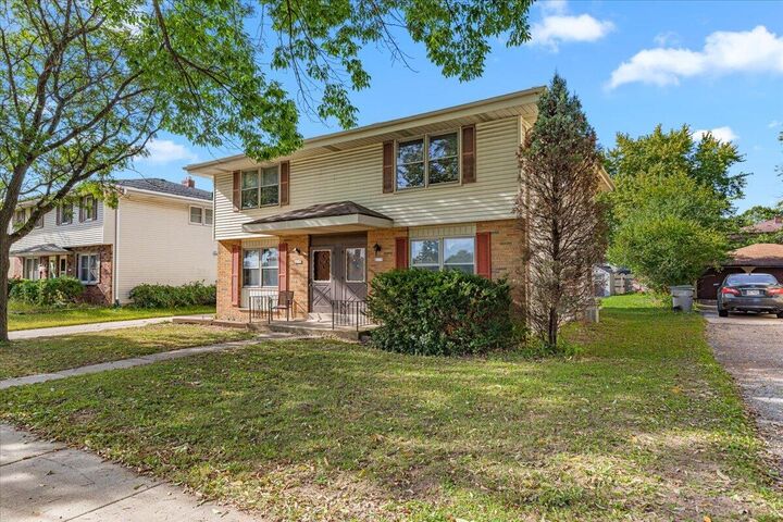 Property Photo: 10773 W Appleton Ave WI 53225