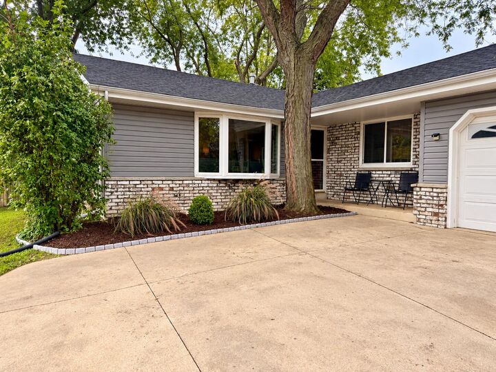 Property Photo: 4613 87th Pl WI 53142