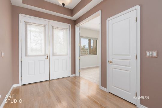 Property Photo: 475 Greens Way NV 89027