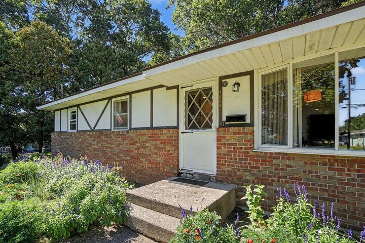 Property Photo: 4699 Susan Street MI 49441