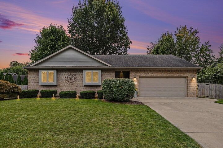 Property Photo:  4139 Grandwood Circle  MI 49085 