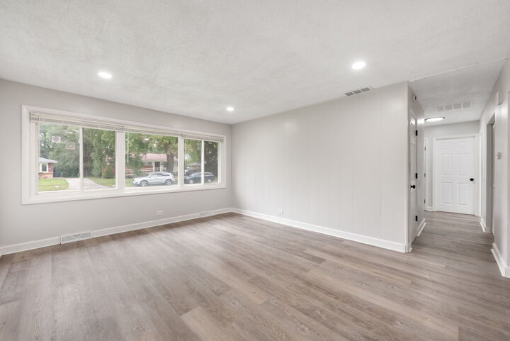 Property Photo:  2829 Stafford Drive  IL 60428 