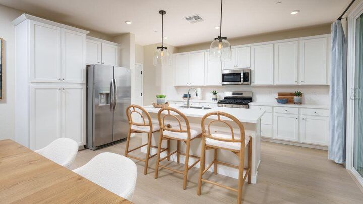 Property Photo:  2053 Hesperian Drive  CA 95961 