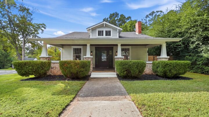 Property Photo:  933 Harle Ave NW  TN 37311 