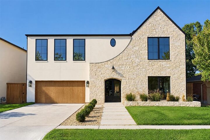 Property Photo: 3733 Clover Lane TX 75220