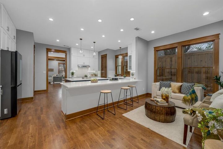 Property Photo:  6045-6047 Velasco Avenue  TX 75206 