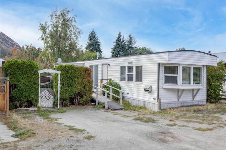 Property Photo: 1699 Ross Road 213 BC V1Z 1L8