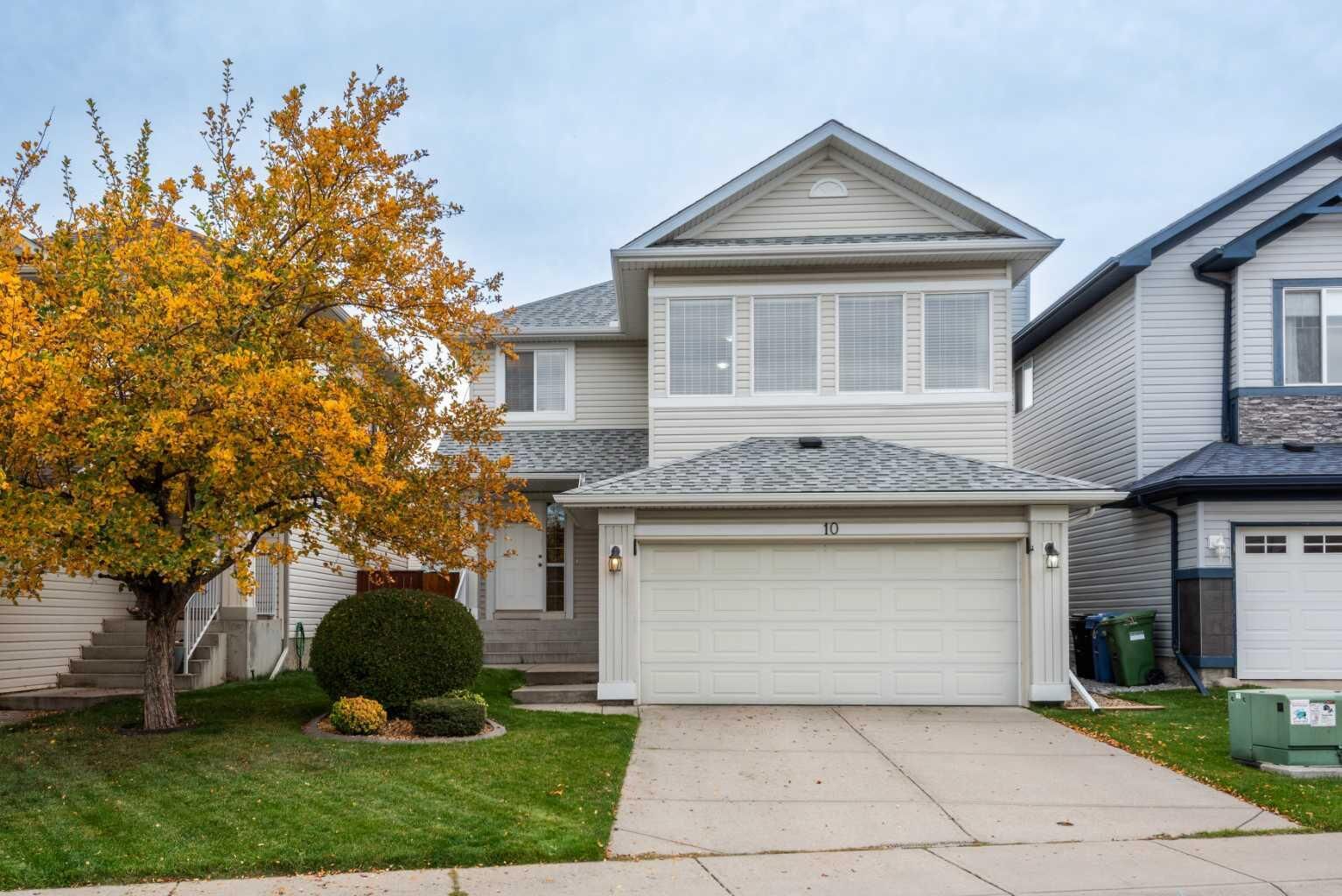 Property Photo: 10 Cranfield Park SE AB T3M 1B2