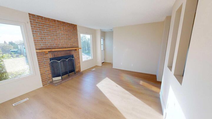 Property Photo: 12124 95A Street AB T8V 5C5