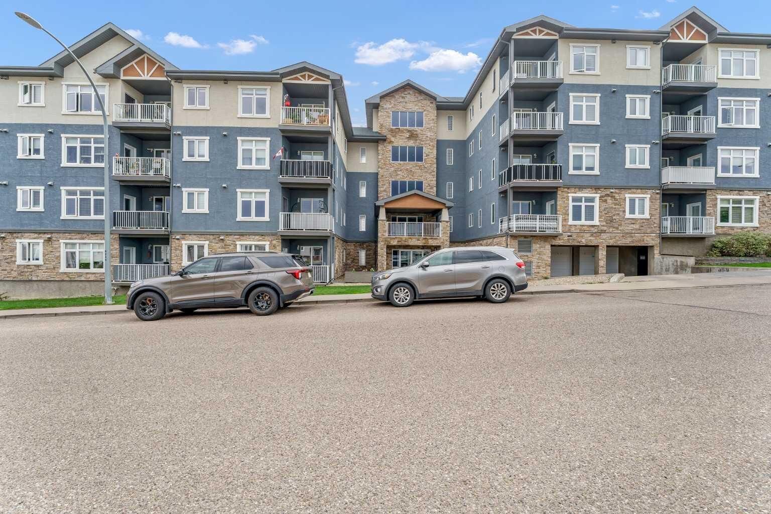 Property Photo:  19 Terrace View NE 305  AB T1C 0E8 