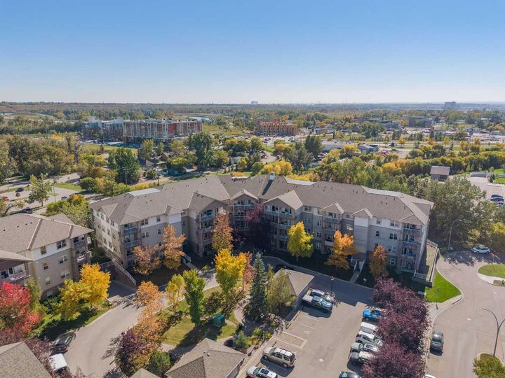 Property Photo: 1414 17 Street SE 408 AB T2G 5S6