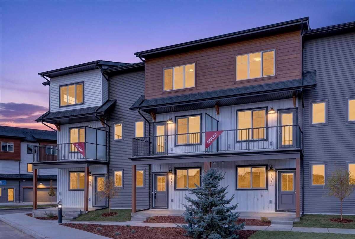 Property Photo:  321 Hotchkiss Drive SE 605  AB T3S 0X5 