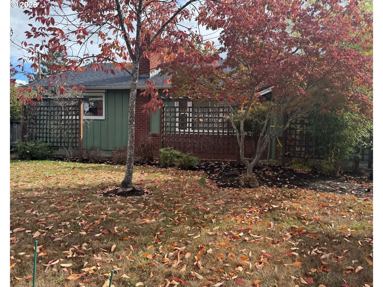 Property Photo: 3475 Ferry St OR 97405