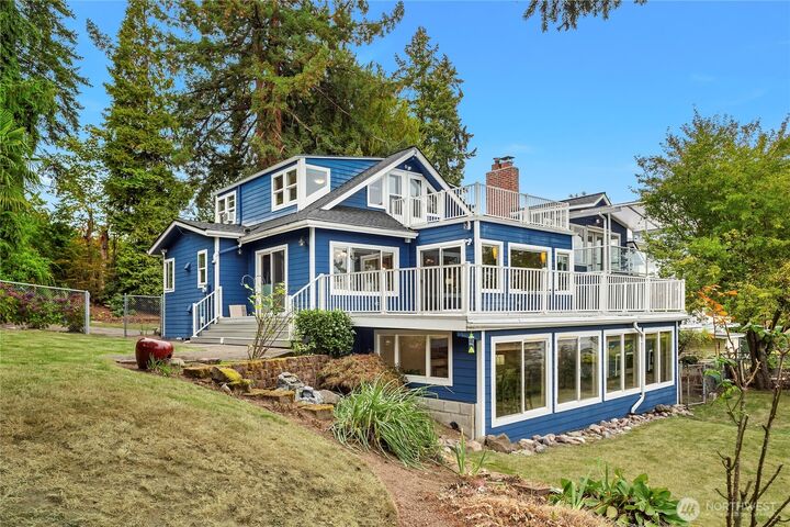Property Photo: 14516 37th Avenue NE WA 98155