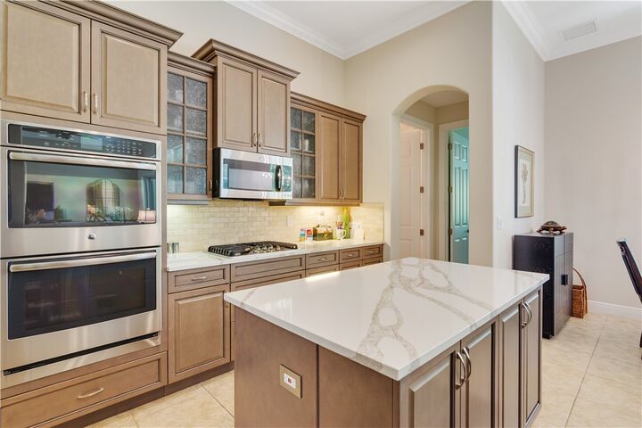 Property Photo:  4205 Diamond Square  FL 32967 