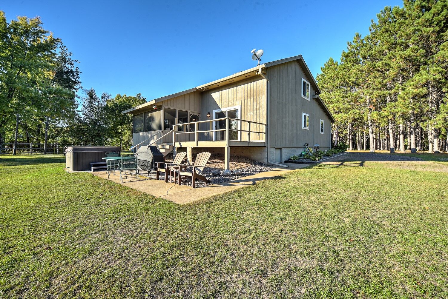 Property Photo: 27901 N Point Lake Road WI 54893