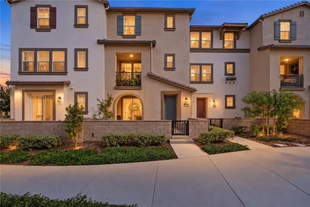 Property Photo: 40863 Melrose Drive CA 92591