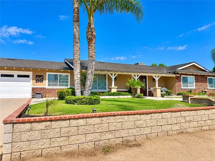 Property Photo:  2777 Norco  CA 92860 