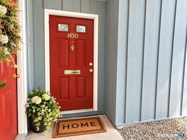 Property Photo:  1450 Melville Avenue 1450  CT 06825 