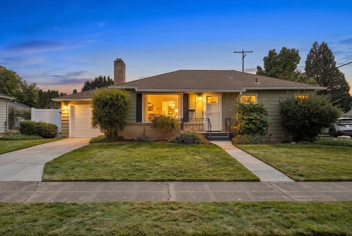 Property Photo:  4823 W Hoffman Pl  WA 99205 