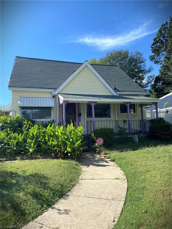 Property Photo:  520 Gales Avenue  NC 27103 
