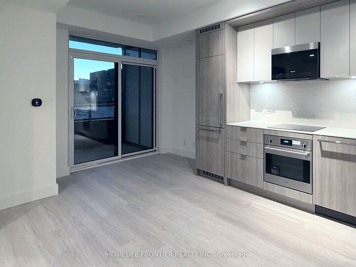 Property Photo:  6 Greenbriar Road E 808  ON M2K 1B5 