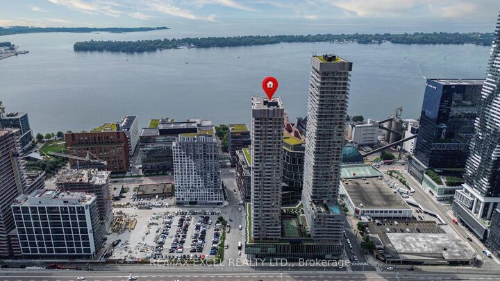Property Photo:  20 Richardson Street 3311  ON M5A 0S6 
