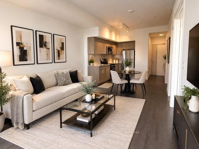 Property Photo:  4010 Eglinton Avenue W 2705  ON M9A 4M2 