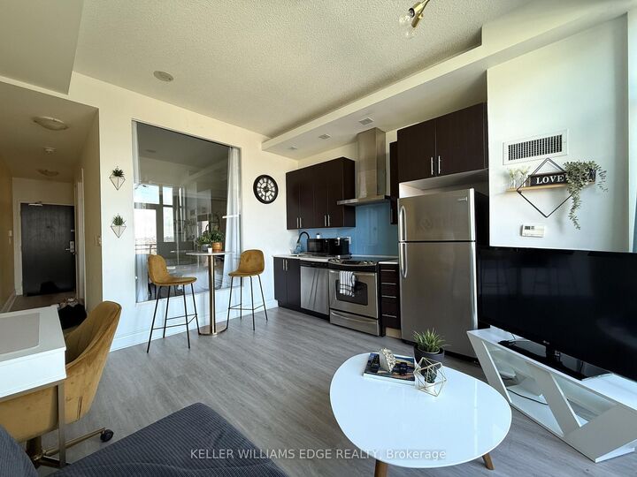Property Photo:  165 Legion Road N -3022  ON M8Y 0B3 