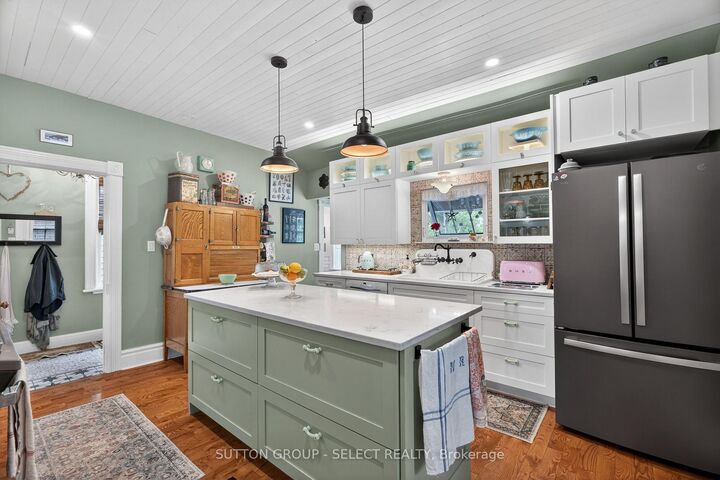 Property Photo:  365 William Street  ON N0M 1S2 