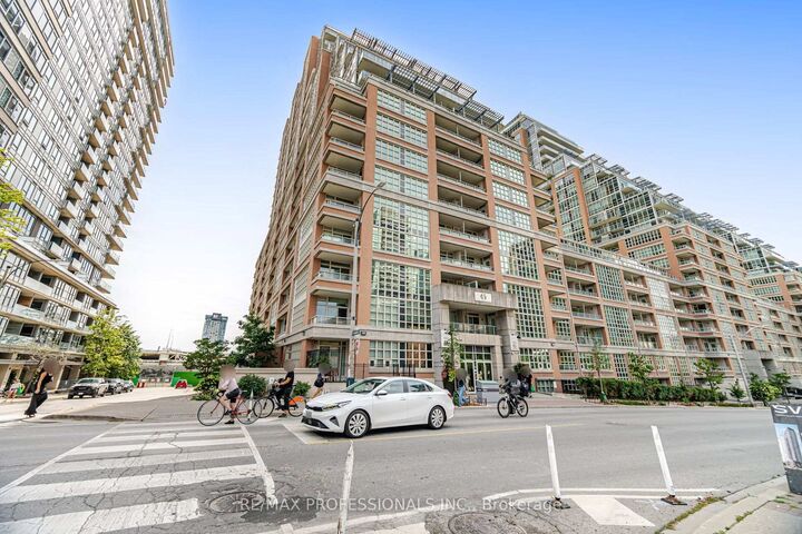 Property Photo:  65 East Liberty Street 1206  ON M6K 3R2 