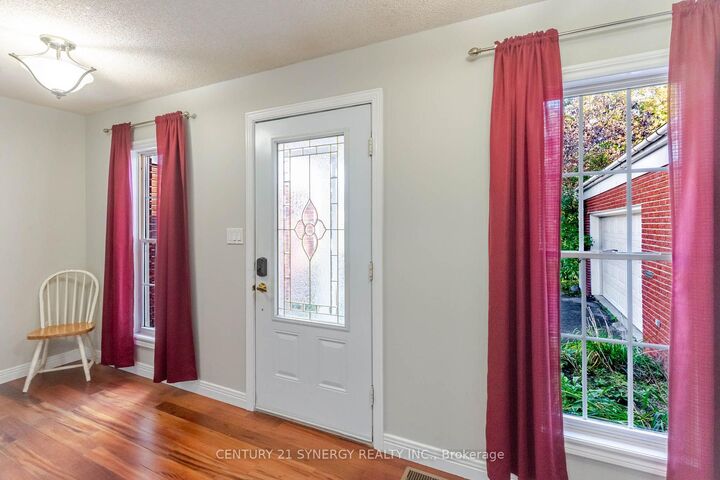 Property Photo:  20 Inverness Avenue  ON K7H 3G6 