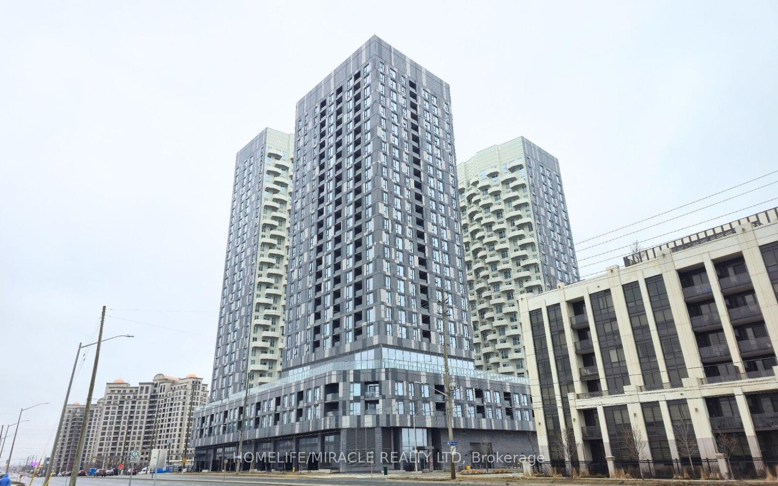 Property Photo:  10 Abeja Street 2118  ON L4K 0R4 