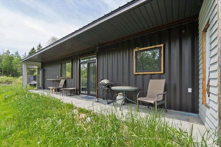Property Photo: 755 Country Lane ON K0M 1N0