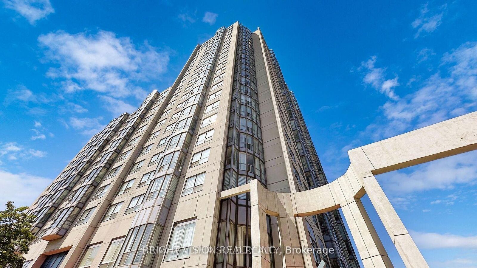 Property Photo:  1470 Midland Avenue 1703  ON M1P 4Z4 