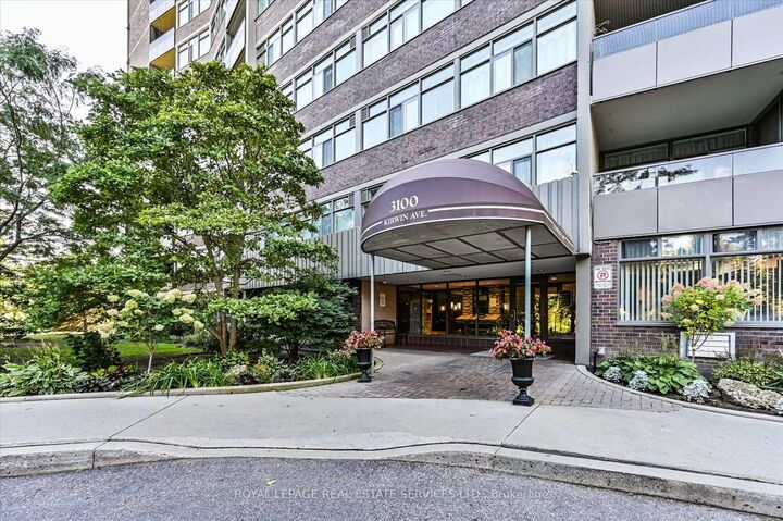 Property Photo:  3100 Kirwin Avenue 301  ON L5A 3S6 