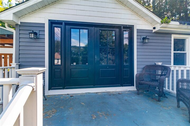 Property Photo:  1686 Harbor Edinburg Rd  PA 16116 
