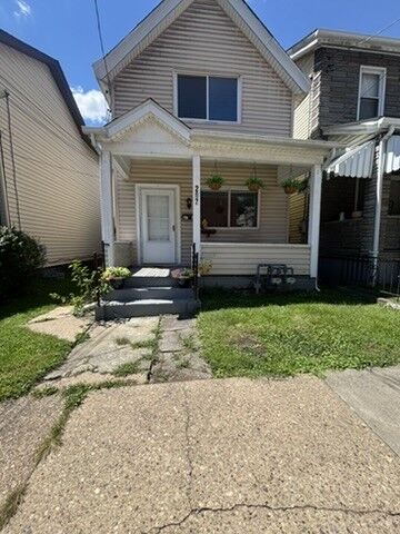 Property Photo: 207 Railroad Ave PA 15106