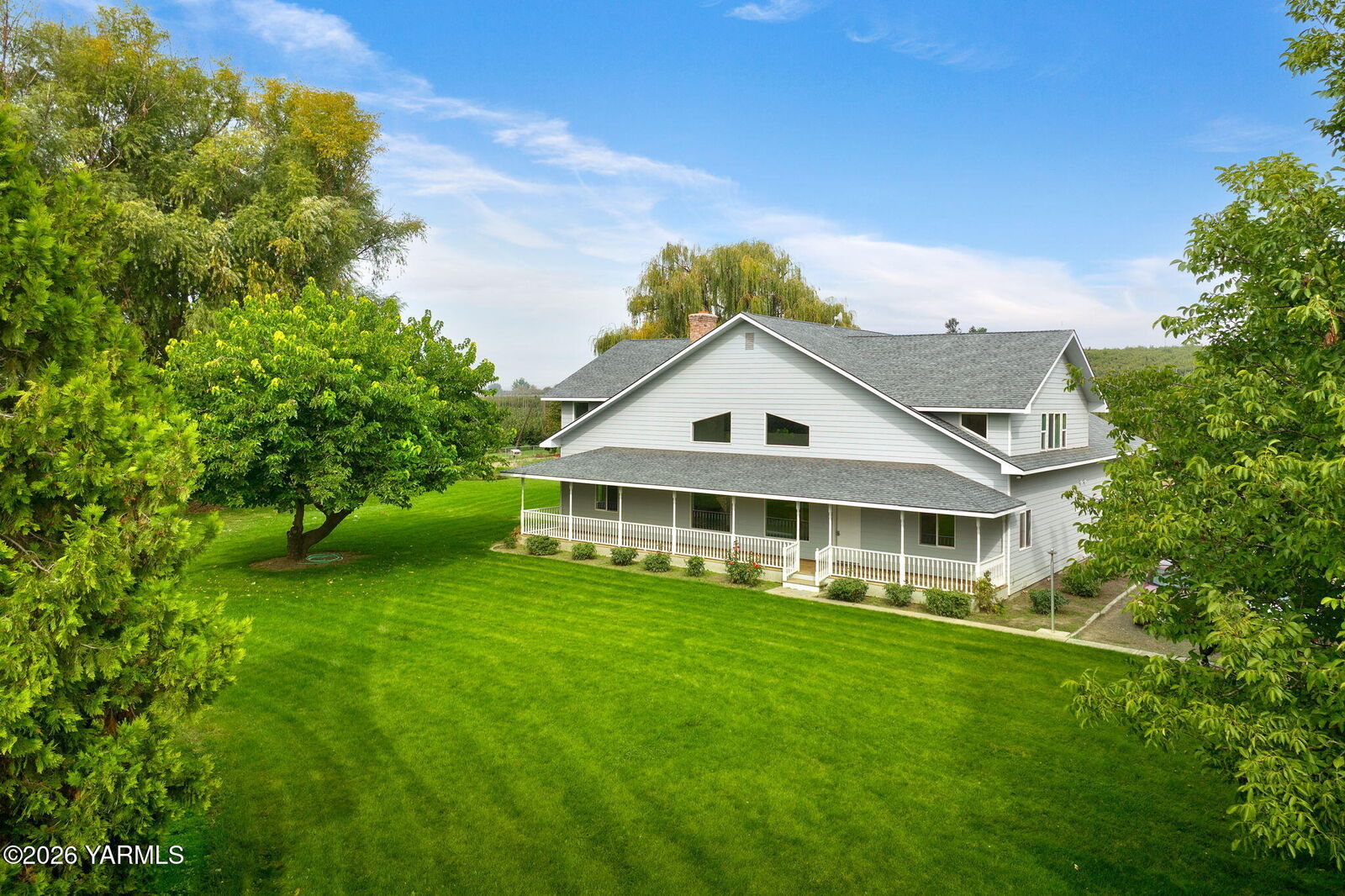 Property Photo: 530 N Puterbaugh Rd WA 98930