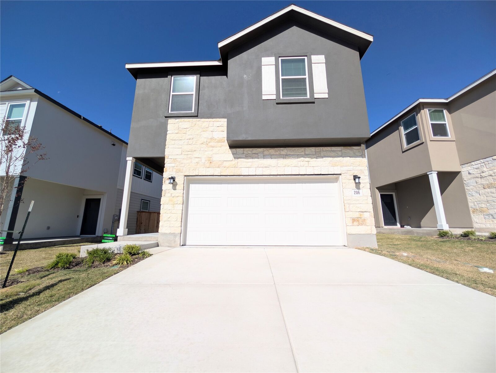 Property Photo:  206 Kislingbury Lane  TX 78640 