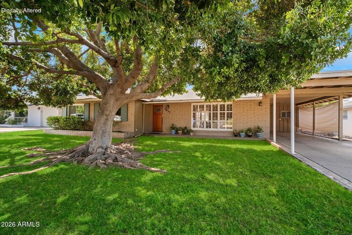 Property Photo:  1637 E Sierra Vista Drive  AZ 85016 