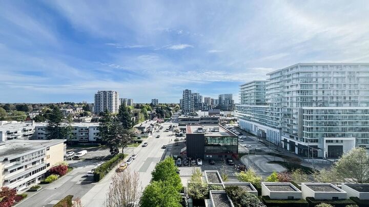 Property Photo:  6331 Buswell Street 1106  BC V6Y 4H2 