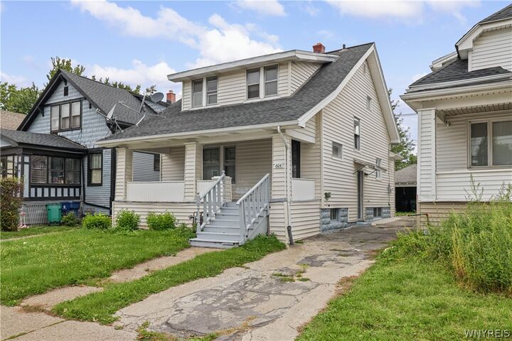 Property Photo:  604 E Amherst Street  NY 14215 