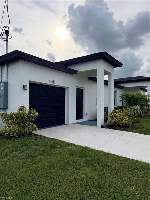 Property Photo:  4509 21st St SW  FL 33973 