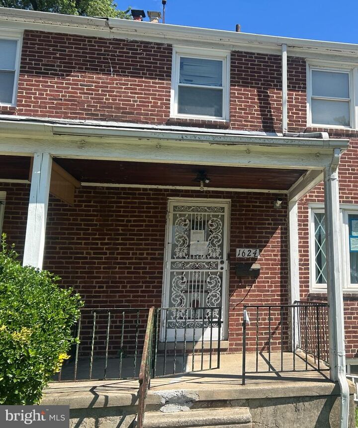 Property Photo:  1624 Pentwood Road  MD 21239 