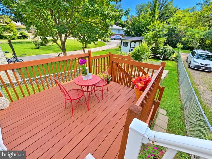Property Photo:  13506 McMullen Highway SW  MD 21502 